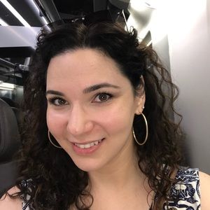 Meet your Posher, Amanda